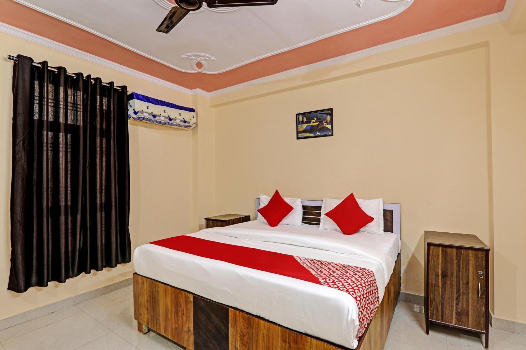 Super Hotel O Fort Inn Lucknow Bagian luar foto